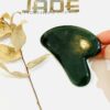 GUASHA JADE- SOIN PAR LES PIERRES 1