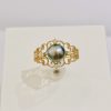 Bague or 750/1000e ajourée Perle de Tahiti “Myriade” diamantée