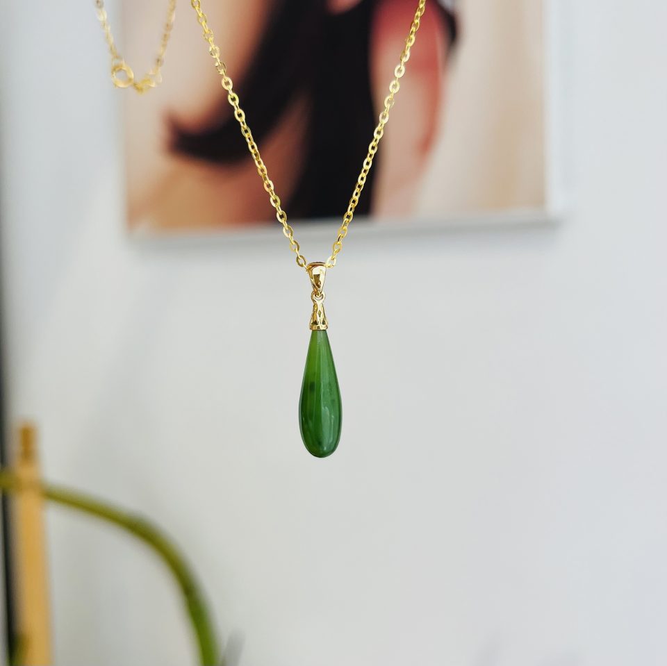 pendentif jade