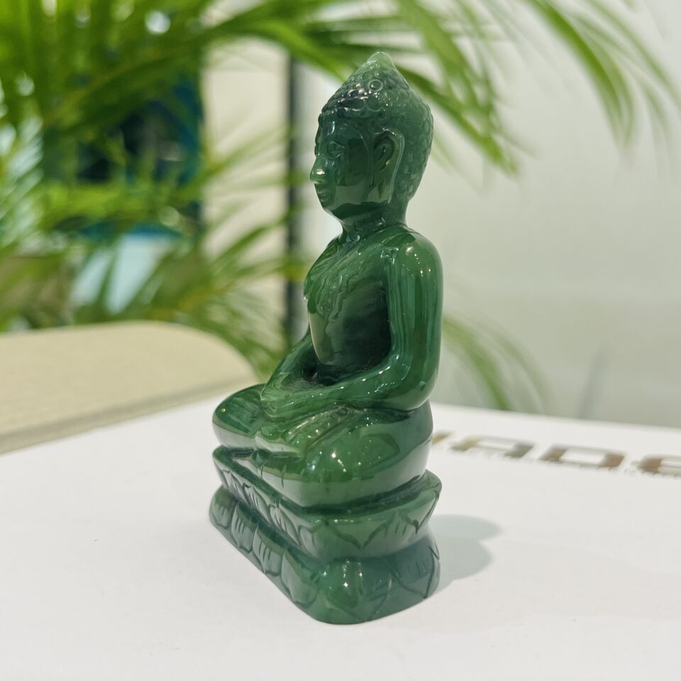 Statuette Grand Bouddha jade