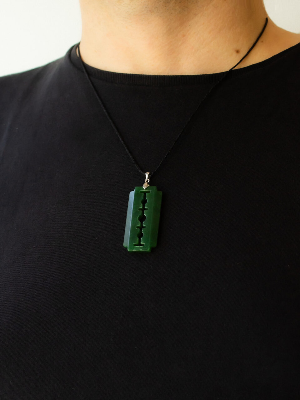 collier homme jade naturel RASOIR