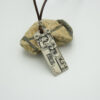 collier cordon marron plaque phoenix