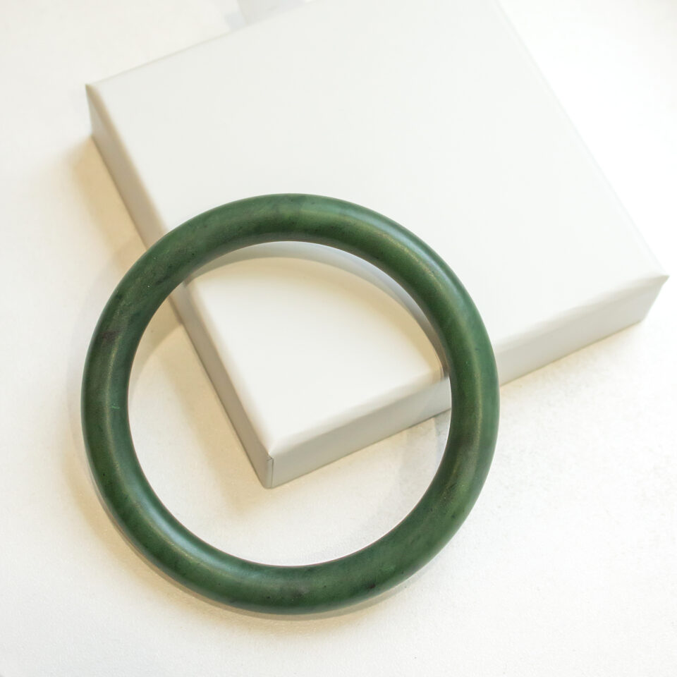 jonc vert en jade effet mat 