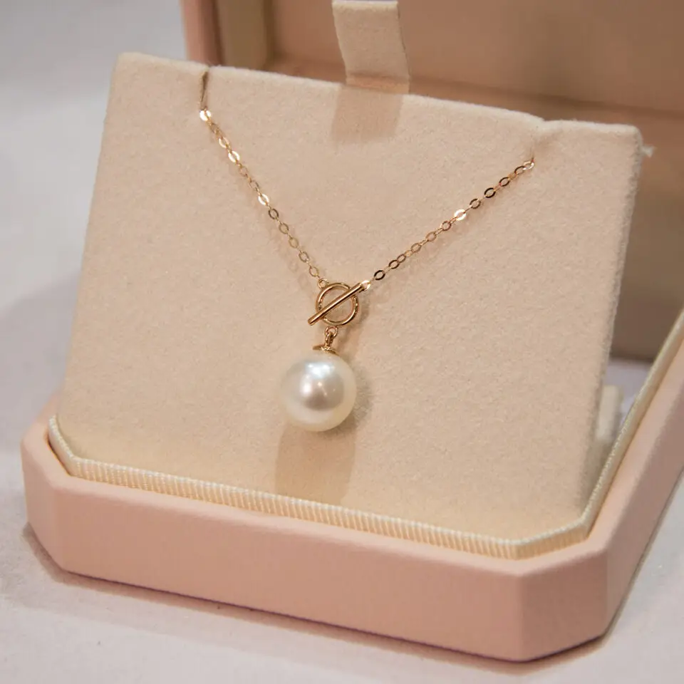 Collier en OR rose 750/1000e avec Perle de Culture AAA "rose perlière"