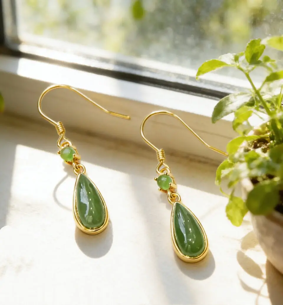 Boucles d'oreilles pendantes Vermeil et Jade Naturel