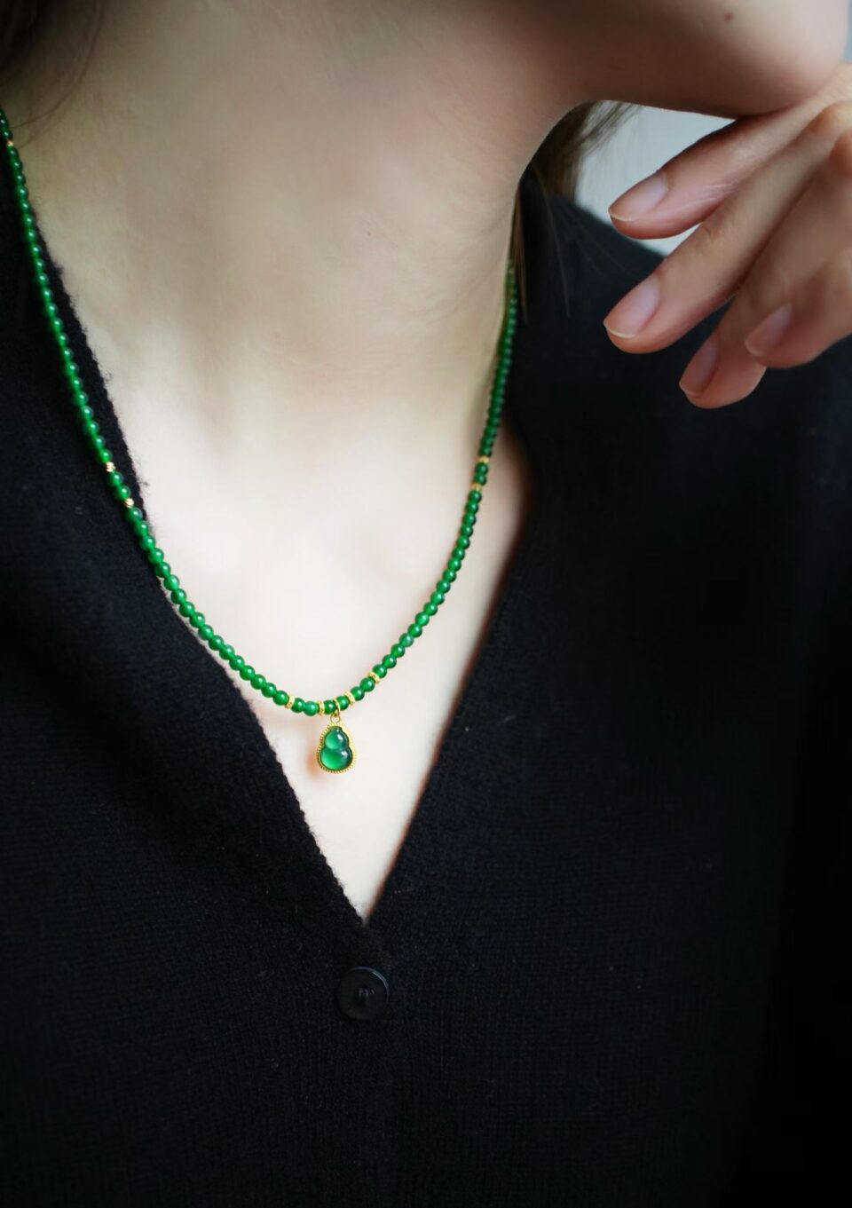 Collier de jade long multi rang
